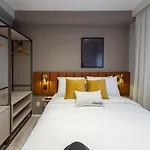 Charlie Contemporaneo Jardins Essential